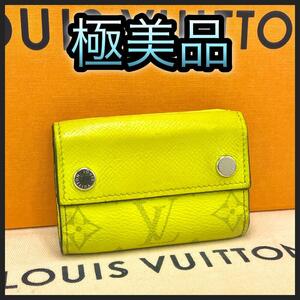 LOUIS VUITTON ルイヴィトン ミニ コンパクト 折財布 タイガラマ ディスカバリー 黄色 イエロー シルバー金具 正規品 鑑定済み 本物 美品