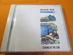 ♪♪♪ レヴェル42 LEVEL 42 『 Staring At The Sun 』国内盤 ♪♪♪