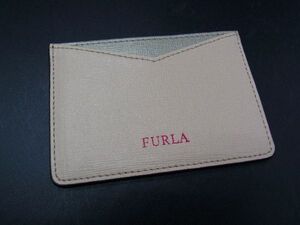 ■美品■ FURLA フルラ レザー カードケース カード入れ パスケース 定期入れ レディース ベージュ系 DE2289