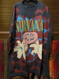 希少 USA製 giant シングルステッチ NIRVANA Heart Shaped Box ニルヴァーナ バンド Tシャツ カートコバーン レッチリ レイジ 90s 好き