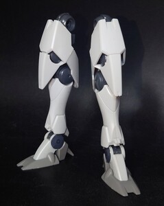 HG 1/144 機動戦士ガンダム00 ジンクスIII (地球連邦型) 脚 足 パーツ ミキシングに 組済み完成品 ガンプラ 正規品 同梱歓迎