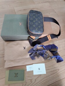 LOUIS VUITTON ルイヴィトン モノグラム ポシェットガンジュ ボディバッグ 廃盤 ヴィトン バッグ ウエストポーチ 美品 M51870 CA1001