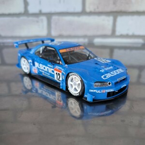 カルソニックスカイラインＧＴＲ Ｒ３４プラモデル完成品１／２４Ｎｏ．２