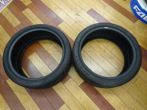 中古タイヤシバタイヤ（215/40R18）2本　川越