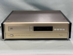 CDプレーヤー　Accuphase アキュフェーズ DP-70V