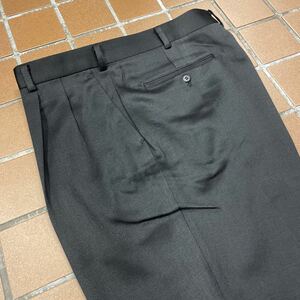 【コスパ最高】漆黒の黒　新品未使用 激安/ゴルフパンツ　メンズスラックス/サイズ91/黒　ブラック/2タック サラサラ生地 格安なのに絶品