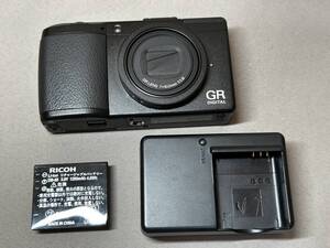 RICOH GR DIGITAL3　 コンパクトデジタルカメラ（ショット数4208）