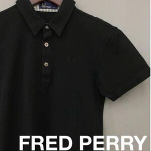 フレッドペリー FRED PERRY ポロシャツ 【ダメージあり 】半袖 シャツ かぎ裂きあり Sサイズ～～▽