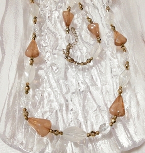 白茶色珠型ネックレス首輪チョーカー/ジュエリー/お守りアミュレット White-brown bead necklace collar choker jewelry amulet