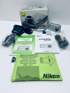 ニコン NIKON COOLPIX 3700 コンパクトデジタルカメラ+ 256MB SDカード付き 箱付 希少品(B-10)