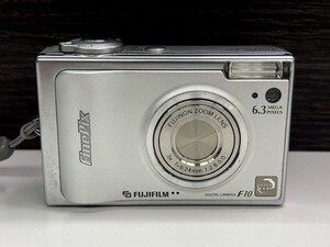 J259-J9C-281 ジャンク FUJIFILM 富士フィルム FinePix F10 コンパクトデジタルカメラ 現状品①