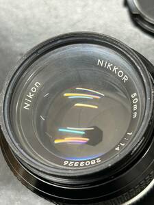 #32813B 【Nikon/ニコン レンズ】Nikon NIKKOR 50mm F1.8 Ai-s パンケーキレンズ ニコン 単焦点 MF レンズ