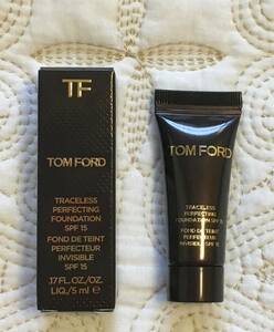 新品★TOM FORD★トレースレス パーフェクティング ファンデーション 5ml★サンプル