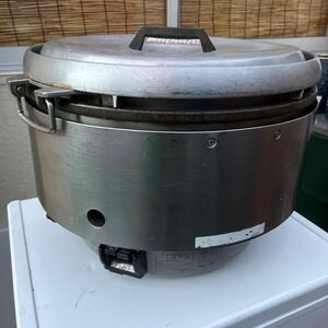 リンナイ　RR-50S2 都市ガス 炊飯器 業務用5升炊き 550×520×420 中古厨房 業務用ガス炊飯器厨房機器 業務用 ガス炊飯器 5升　9L