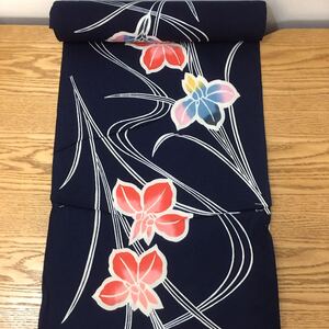 D4K005◆新古品◆ 四季の花木染 コーマ糸 濃紺 本染 あやめ 菖蒲柄 ゆかた 浴衣 反物 未仕立て 