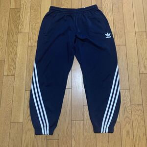 adidas アディダス トラックパンツ originalsオリジナルス ボトムス ジャージネイビー3ストライプサイズM