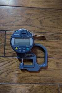 ミツトヨ デジマチックインジケータ ID-C DIGIMATIC THICKNESS GAGE 547-301 10mm 中古品