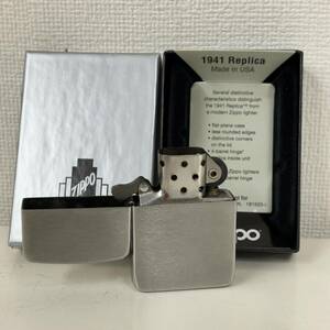 【K-29059TY】ZIPPO ライター 1941 復刻 レプリカ 2023年製 100ミクロン シルバー ジッポ 無地 シンプル 4バレル 火花確認済 使用感あり