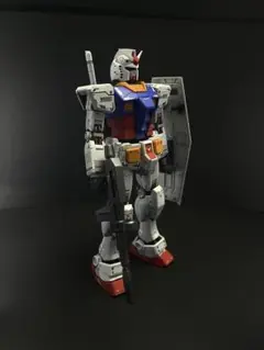 MG 1/100 RX-78-2 ガンダムVer.3.0全塗装完成品