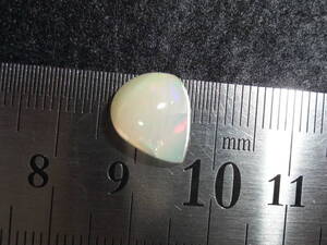 オパールopal大きめカボッションルース!綺麗な訳ありキズ系 未使用B品　3.0ct!☆　4　パワーストーンその他色々まとめて大量同梱可能!