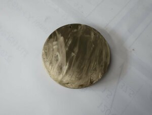 真鍮　残材　断材　端材　真鍮板　10㎜厚　直径約8.8㎝　K-1146