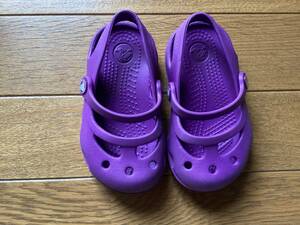 クロックス crocs パープルのサンダル　ベビーC⑤(13cm)