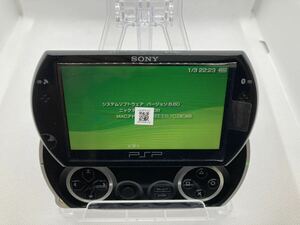 液晶新品　美品　PSPgoブラック② SONY ソニー プレイステーションポータブル 