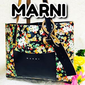 美品●6万●MARNI●マルニ●レザートートバッグ●ショルダーバッグ●肩がけ●花柄●フラワー●肩がけ●レディース●旅行バッグ●