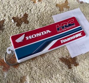 送料込み・キーホルダー・ホンダ・HONDA　HRC　オリジナルキーホルダー・HRC公認・柔らかい樹脂製・新品未使用品　１点