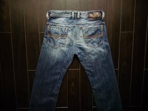 DIESEL♪SAFADO♪REGILAR SLIM-STRAIGHT♪Italy♪ディーゼル♪デニム♪ウォッシュ＆ダメージ♪W29 L34♪WASH 008B9