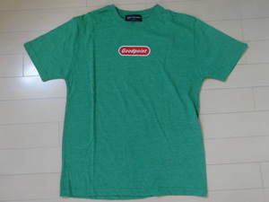 新品☆シンプルロゴ　緑　半袖Tシャツ　160