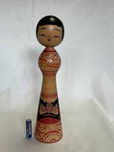 伝統こけし　津軽系　盛秀太郎　作品（31.0ｃｍ）