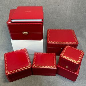 【空箱5点】Cartier カルティエ 付属品 空箱 腕時計 箱 ウォッチケース メンズ用2個 レディース用2個　指輪箱1個 合わせて5点の出品 中古品