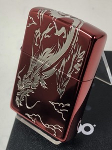 2018年 Zippo レッドドラゴン/ イオンレッドS 3面リュウ /シルバー銀（龍・竜）赤・新品