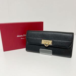 Salvatore Ferragamo サルヴァトーレ フェラガモ ガンチーニ 長財布 JL-22/C225 ブラック 美品