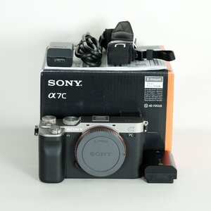 [美品｜シャッター数1,663回] SONY α7C（ILCE-7C） [ボディ シルバー] / ソニーEマウント