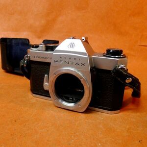 a062 PENTAX SPOTMATIC 一眼レフ サイズ:幅約14cm 高さ約9cm 奥行約5cm/60