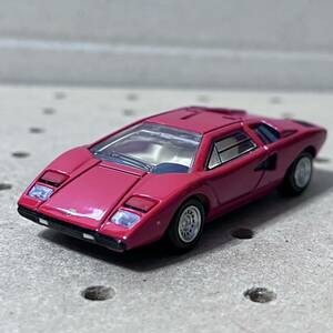 トミカプレミアム ランボルギーニカウンタックLP400 赤系 