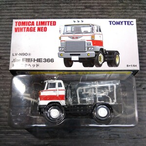 17/未使用 トミカリミテッドヴィンテージネオ 日野HE366 トラクタヘッド 1/64 TOMYTEC ミニカー 自動車 トラック