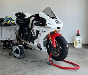 【送料無料】2020-2022YZF R1用レースカウル３点セット　アッパー＆サイド＆アンダーカウル　2020　2021　2022