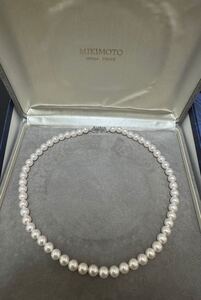 【極美品】【ミキモト】ネックレス パール 真珠 ミキモト MIKIMOTO 本真珠 アクセサリー SILVER 40cm 箱 付属品付き