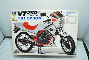 ■　希少！未開封　アオシマ　1/12　ホンダ　VT250F スペシャル　フルオプション　ヘッドライト点灯可能　■