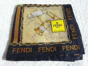 未使用＊FENDI　フェンディー ハンカチ・ロゴ入り