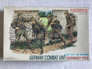 ドイツ兵　コンバットユニット　ノルマンディー1944　　1/35 ドラゴン