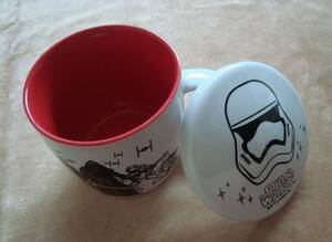 スターウォーズ　STAR WARS 蓋つきマグカップ　マグカップ　陶製　USED