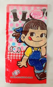 ☆未使用!2012年当時物!バンダイ キャラクター ハンカチ 30×30cm「不二家ミルキー ペコちゃん & ドッグ」グッズ 日本製 タオル ノベルティ