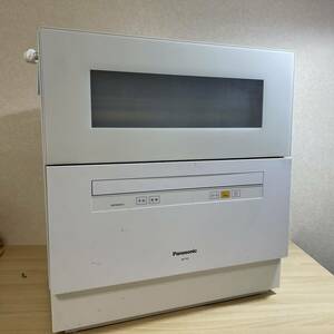 瀧511 Panasonic パナソニック 食器洗い乾燥機 NP-TH1-W 2017年製 パナソニック 食洗機 中古