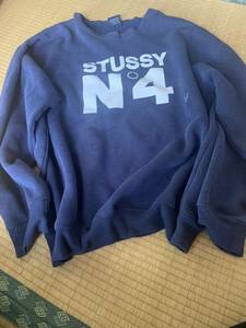 stussy トレーナー　古着　ダメージあります