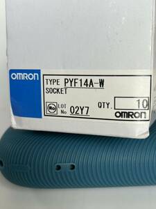 OMRON リレーソケット PYF14-W 1箱10個 送料無料