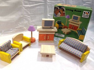 ★6222★PLAN TOYS　7307　カラーリビング　木製　玩具　PLANTOYS JAPAN　リビングルーム